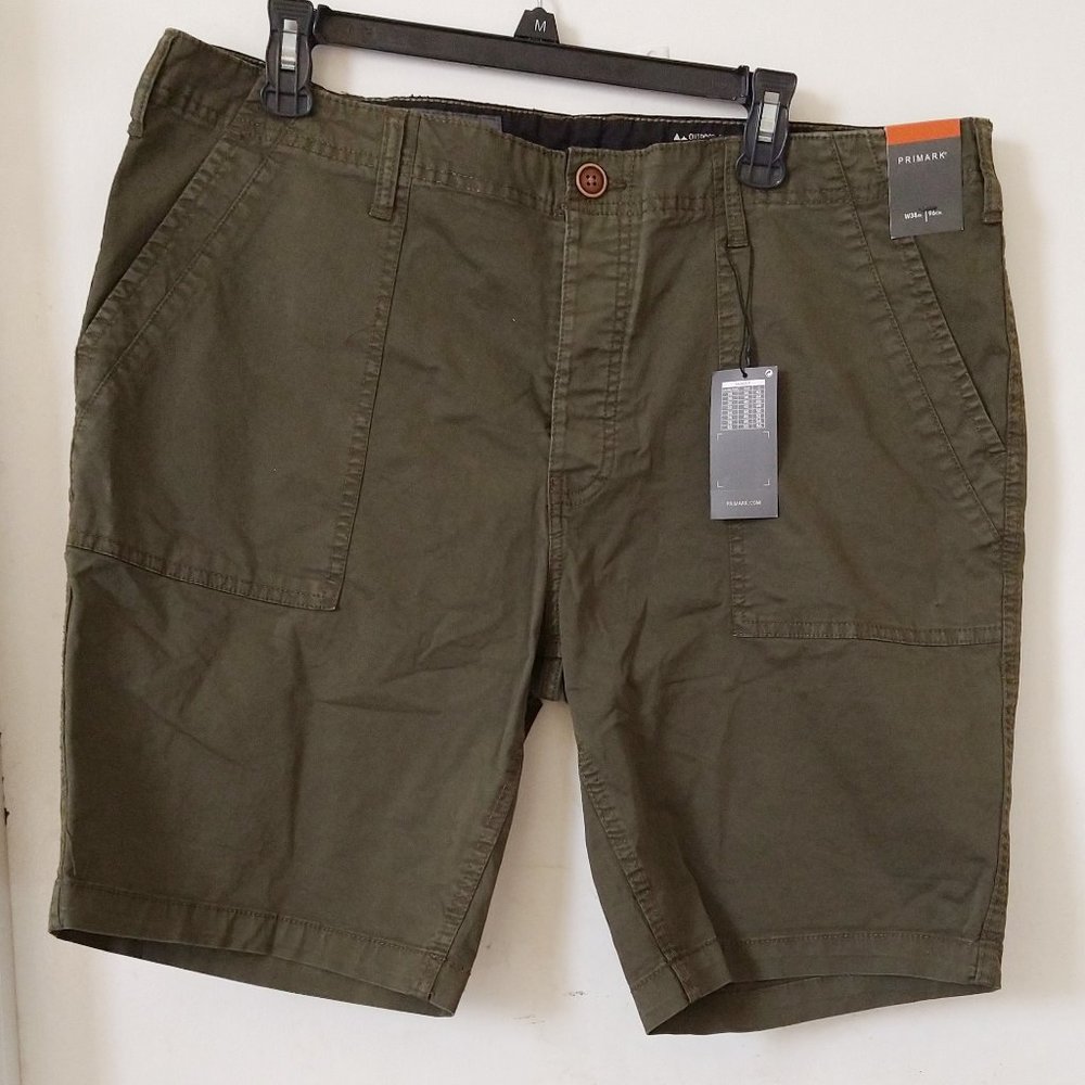 New Men's "Primark" Bermuda Shorts 38 inch waist.